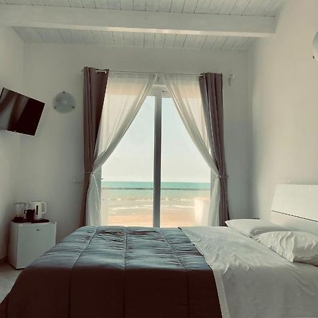 Carfagnini Rooms Termoli Exteriör bild